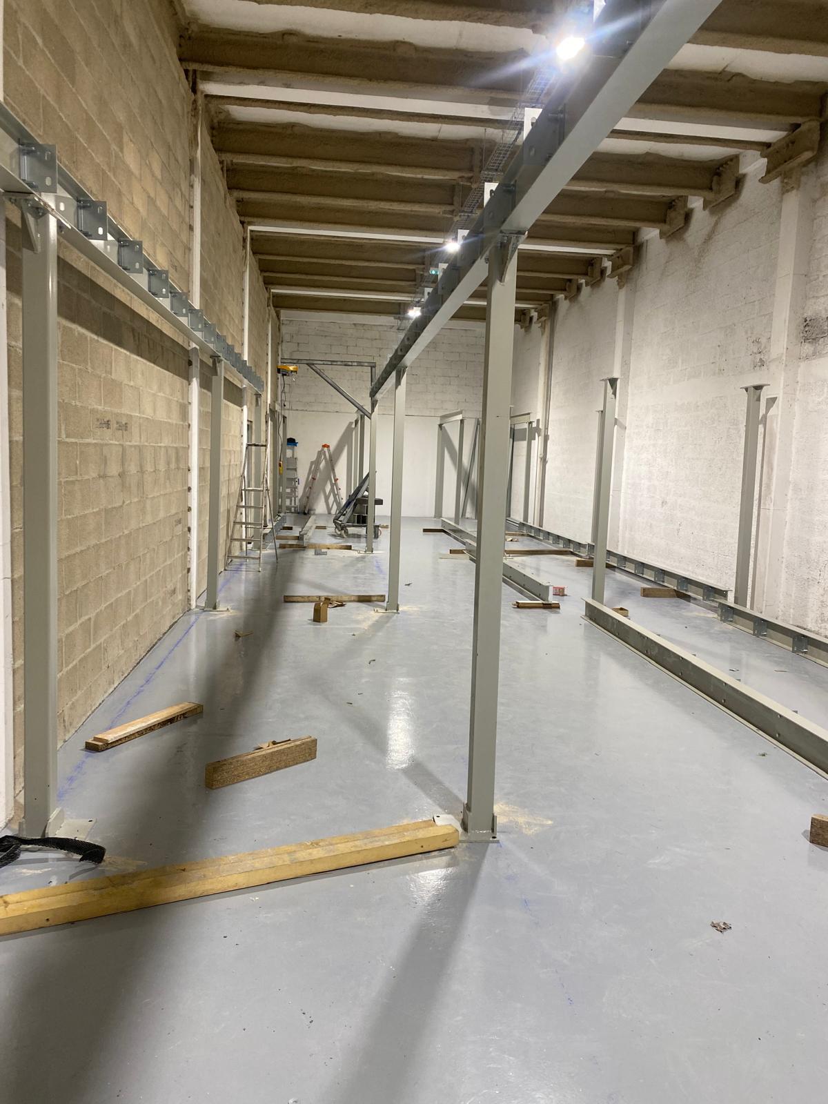 Instalación de divisiones interiores